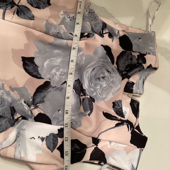 Calvin Klein dress good condition - Picture 9 of 11